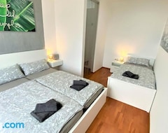 Tüm Ev/Apart Daire Luxus Wohnung Auf 2 Etagen 3br! +netflix +high-end Ausstattung (Ližnjan, Hırvatistan)