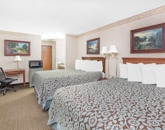 Khách sạn Days Inn & Suites By Wyndham Brinkley (Brinkley, Hoa Kỳ)