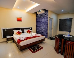 Hotel Issac's Regency (Wayanad, India)