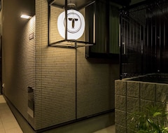Aparthotel Trip Pod Tojin-Machi (Fukuoka, Japan)