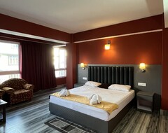 Khách sạn Hotel Arrived- Inn Pelling (Pelling, Ấn Độ)