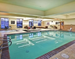 Hotel Hampton Inn & Suites Folsom (Folsom, USA)
