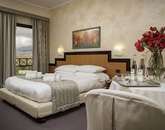 Khách sạn Hotel Olimpia (Avezzano, Ý)