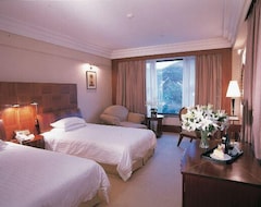 Dalian Nanshan Garden Hotel (Dalian, China)