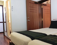 Perak Hotel (Singapore, Singapore)