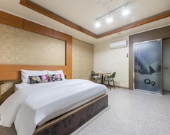 Hotelli Q9 Motel (Gumi, Etelä-Korea)