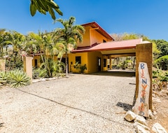 Toàn bộ căn nhà/căn hộ Villa Linda Just Steps Away From Beautiful And Pristine Playa Junquillal (Los Pargos, Costa Rica)