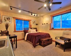 Entire House / Apartment Mountain Adventure Studio Master Suite 25 Min To Park City (Kamas, USA)