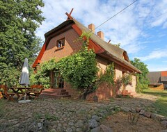 Koko talo/asunto The 140 Square Meter Vacation Home For A Maximum Of 10 People Is Situated On A 7,500 Square Meter, S (Kuckssee, Saksa)