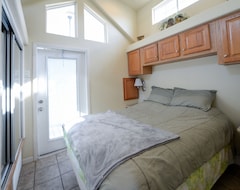 Koko talo/asunto A Cozy Retreat On Skiatook Lake! (Sperry, Amerikan Yhdysvallat)