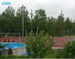 Tüm Ev/Apart Daire Logement Avec Stationnement Tennis Et Piscine (Saguenay, Kanada)