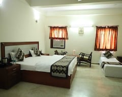 Hotel Ashish Palace (Agra, India)