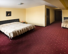 Khách sạn Hotel Regal (Brasov, Romania)