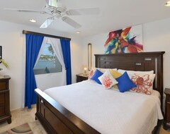Khách sạn Coral Beach Club Villas & Marina (Philipsburg, Sint Maarten)