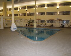 Hotel Gateway For Weekend And Enjoy Our Pool (Bedford, EE. UU.)