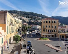 Tüm Ev/Apart Daire La Finestra Sul Borgo (Ventimiglia, İtalya)