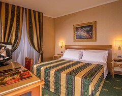 Hotel Colonna Room Rental (Frascati, Italy)