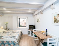 Hotelli Apartments Pavisa (Dubrovnik, Kroatia)
