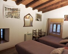 Cijela kuća/apartman Homerez - Spacious House For 8 Ppl. With Balcony At La Hoya, Salamanca (La Hoya, Španjolska)