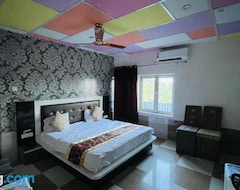 Hele huset/lejligheden Hotel Kohinoor (Kangar, Indien)