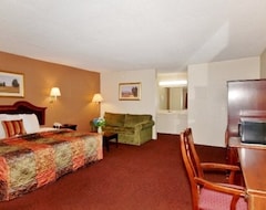 Hotel Country Hearth Inn & Suites Marietta (Marietta, USA)