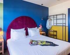 Hotel Port And Blue Tel-Aviv Suites (Tel Aviv-Yafo, Israel)