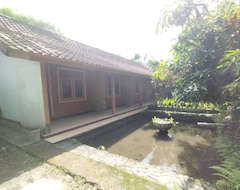 Otel Spot On 93640 Dannis Homestay (West Lombok, Endonezya)
