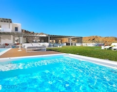 Hotel Villa Daedalus (Elia Beach, Greece)