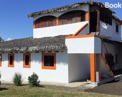 Toàn bộ căn nhà/căn hộ La Villa Blanche 1er Etage (Ambanja, Madagascar)