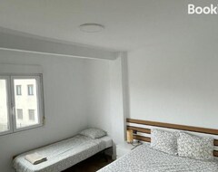 Cijela kuća/apartman Cozy Apartment 6 From San Sebastian + Parking (Usúrbil, Španjolska)