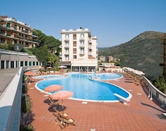 Hotel Paco (Pietra Ligure, Italien)