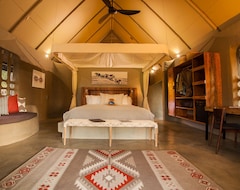 Khách sạn Garonga Safari Camp (Phalaborwa, Nam Phi)