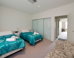 Hotel Dolphin Cove New Port (Adelaide, Australien)