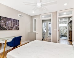 Casa/apartamento entero Amazing Duplex W/2x Roofdeck + Hot Tubs - 8br/6br (Filadelfia, EE. UU.)