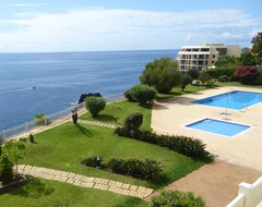 Hotelli In Funchal, 2 Suits Apartment With Magnificent View Over The Sea, (Funchal, Portugali)