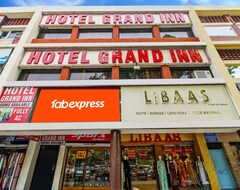 Otel FabExpress Grand Inn I Sector 22 (Chandigarh, Hindistan)
