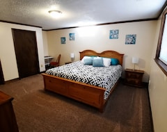 Cijela kuća/apartman Country Basement Suite -with Full Kitchen & Laundry! (Keenesburg, Sjedinjene Američke Države)