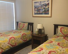 Why Stay In A Hotel- Stay In A Villa (Kissimmee, USA)