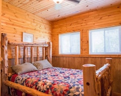 Entire House / Apartment Hopewell Croft - Southern Ohio Cabin Rental (West Union, USA)