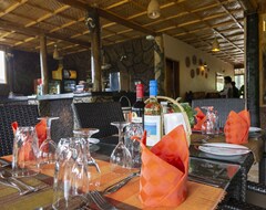 Hotel Rushaga Gorilla Camp (Kabale, Uganda)