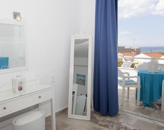Seagull Hotel And Apartments (Agia Marina, Grækenland)