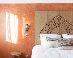 Hotel Riad Spa Les Portes De L'Orient Tours (Tours, Francia)