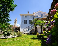 Khách sạn Rose Garden Hotel (Shkodër, Albania)