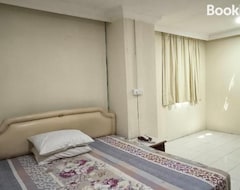 Oyo 90895 Hotel Ikia (Butterworth, Malaysia)