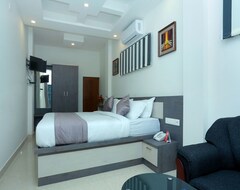 OYO 10278 Hotel Caprice Residency (Kochi, India)
