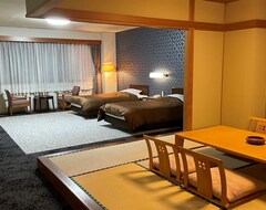 Hotel pokapokarandoMeiMa (Omachi, Japan)