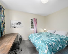 Casa/apartamento entero Ridge Top Views - Paekakariki Holiday Home (Paekakariki, Nueva Zelanda)