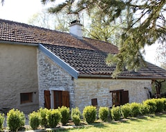 Koko talo/asunto Restored Stone Cottage With Pool In The Heart Of Burgundy/Champagne Countryside (Veuxhaulles-sur-Aube, Ranska)