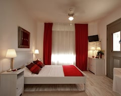 Otel ALOE Luxury Apartments And Suites (Porto Heli, Yunanistan)