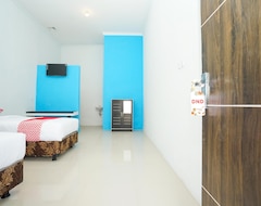 Hotel OYO 877 Bypass Town Square (Mojokerto, Indonesia)